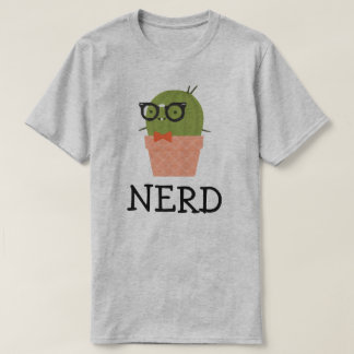 Camiseta T do nerd dos homens