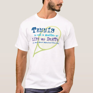 Camiseta T do tênis