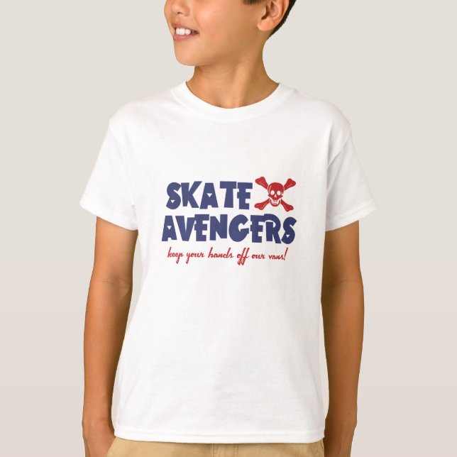 Camiseta T dos MIÚDOS - vingadores do skate - empalideça (Frente)