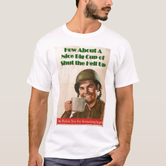 Camiseta T grande do copo