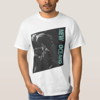 Camiseta T novo da batalha dos oceanos