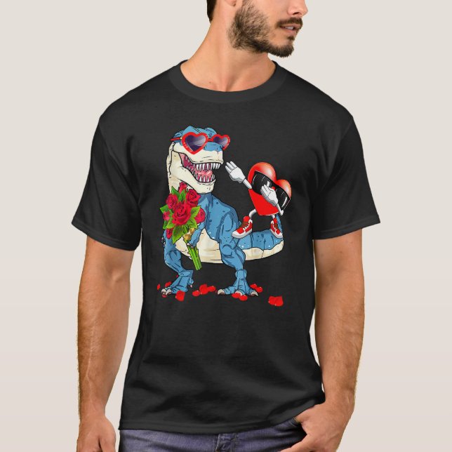Camiseta T Rex Dinossaur Namorados Dabbing Heart Mens Boys  (Frente)