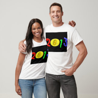 Camiseta T-shirt 2013 do contemporâneo