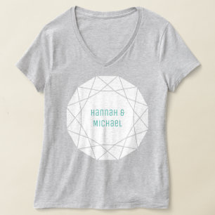 Camiseta T-Shirt Arredondado com Diamante Geométrico