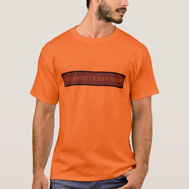 Camiseta T-shirt atrativa e mais roupas (Frente)