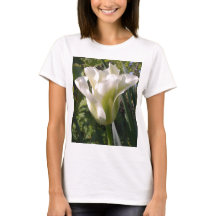 T-shirt branco e verde da tulipa