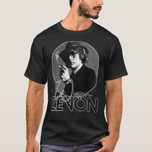 Camiseta T-Shirt Clássico do tributo a preto Warren Zevon (Frente)