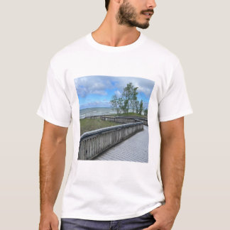 Camiseta T-Shirt com bela vista do oceano