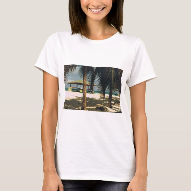 Camiseta T-shirt com uma cena insular (Frente)