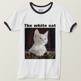 Camiseta T-Shirt Cor branca com um design