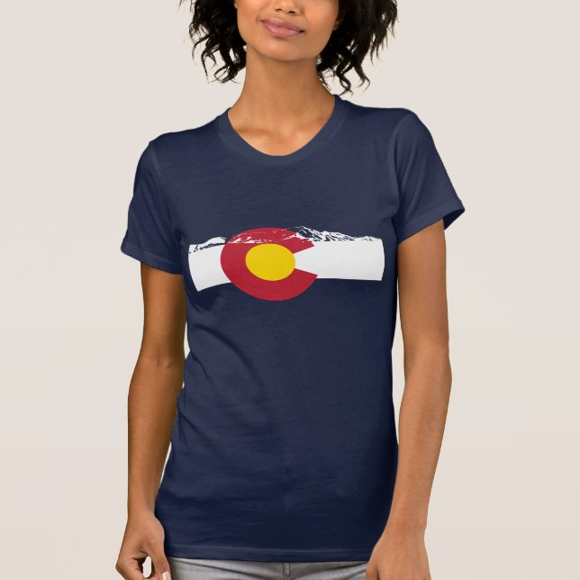 Camiseta T-shirt da bandeira de Colorado - montanhas (Frente)