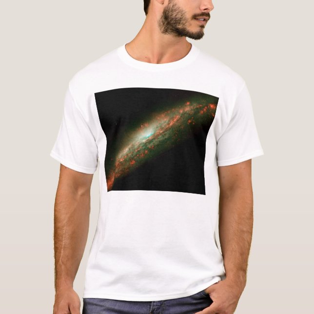 Camiseta T-shirt da galáxia NGC 3079 (Frente)