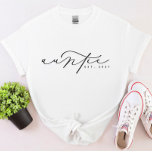 Camiseta T-Shirt da Tia Personalizada<br><div class="desc">Estamos sempre a adicionar novas designs diariamente!</div>