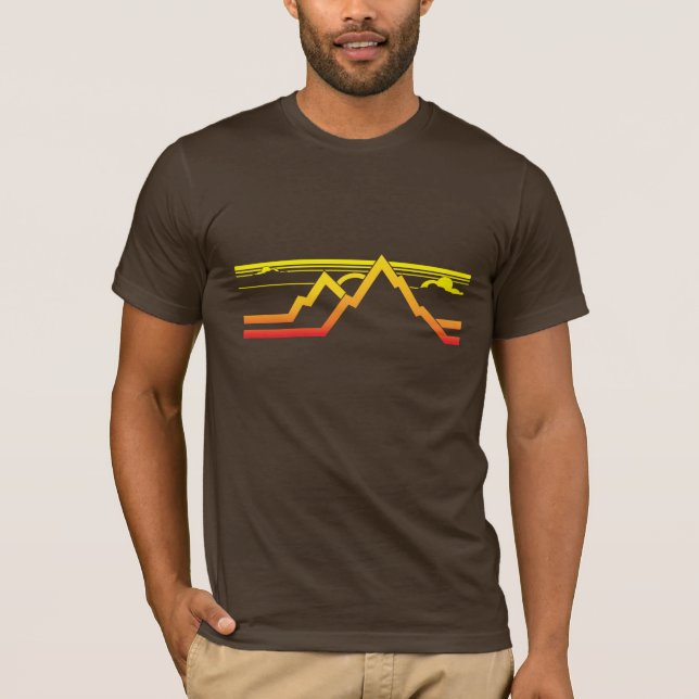 Camiseta T-shirt das montanhas (Frente)
