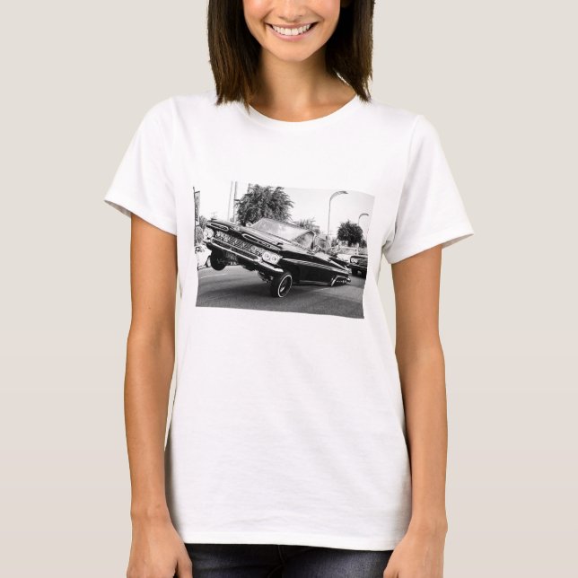 CAMISETA T-SHIRT DAS MULHERES CRUSINAS (Frente)