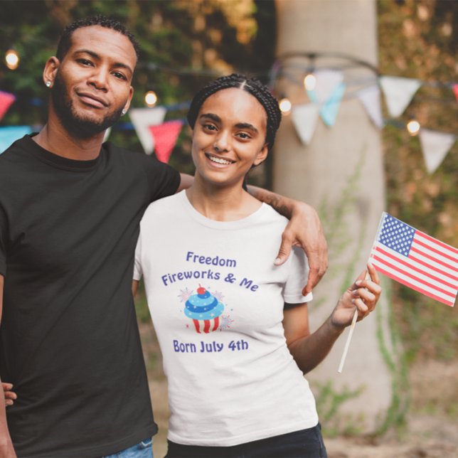 Camiseta T-shirt de aniversário de 4 de julho (Criador carregado)