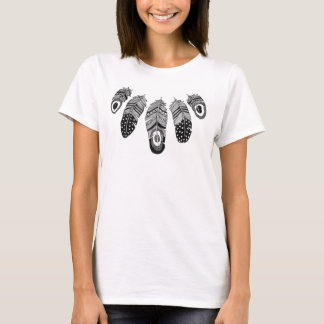 Camiseta T-Shirt de Penas Tribais
