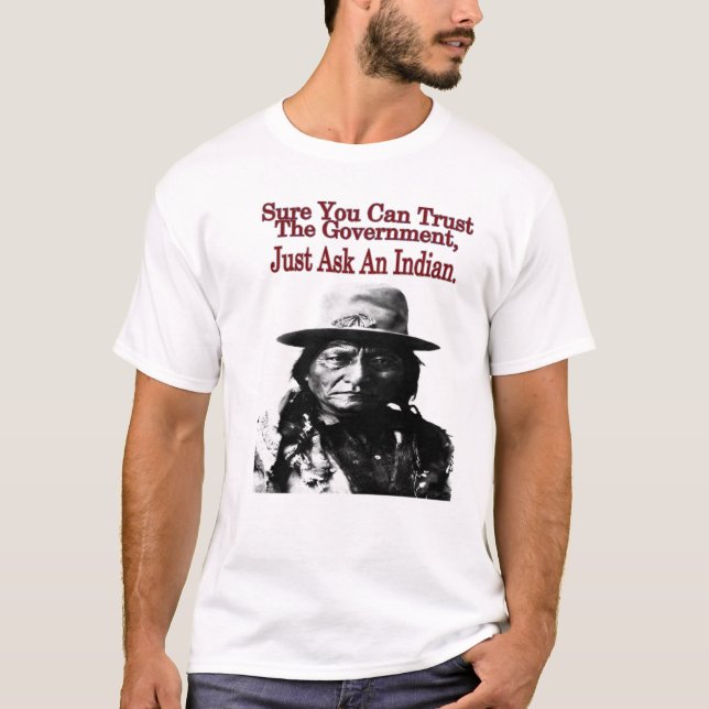 Camiseta T-shirt do governo da confiança (Frente)