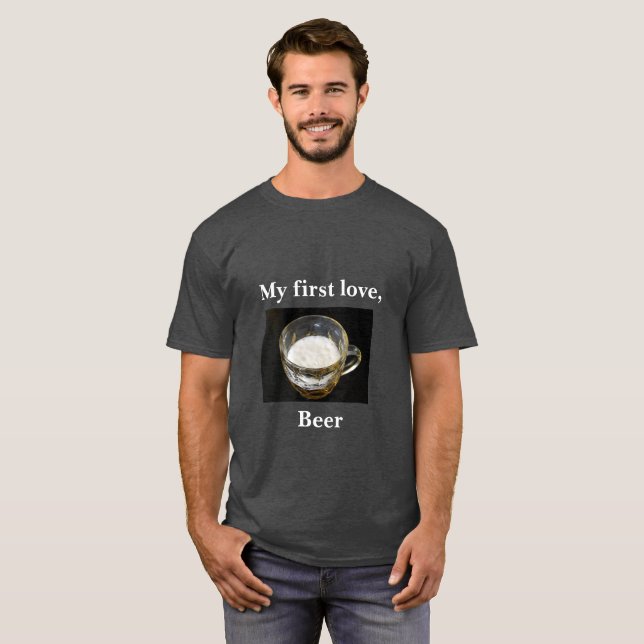 Camiseta T-shirt do humor da cerveja (Frente Completa)