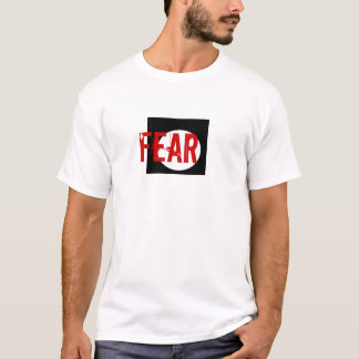 Camiseta T-shirt do MEDO