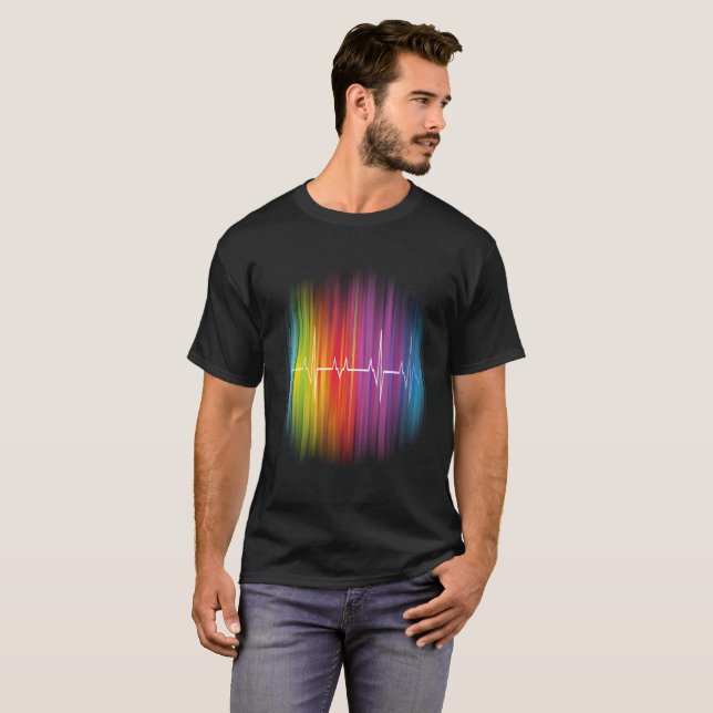 Camiseta T-shirt do orgulho de Lgbt - pulso do arco-íris (Frente Completa)