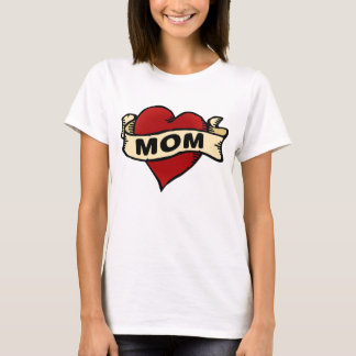 Camiseta T-shirt do tatuagem do coração da mamã