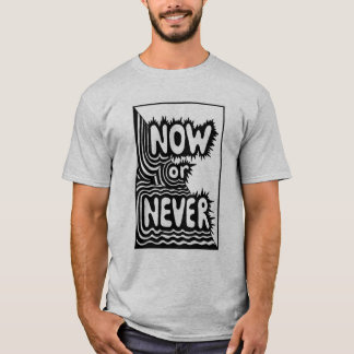 Camiseta T-shirt dos na moda com a inscrição