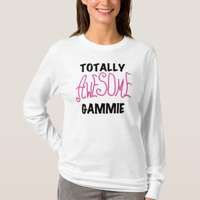 Camiseta T-shirt e presentes cor-de-rosa totalmente (Frente)