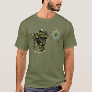 Camiseta T-shirt escocês das guardas do verde da fadiga de
