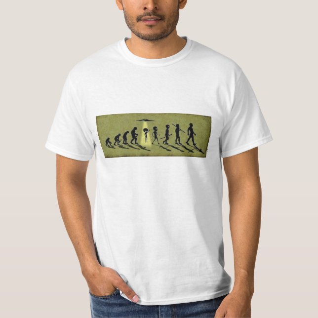 Camiseta T-shirt estrangeiro da evolução (Frente)
