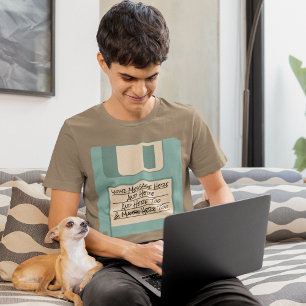 Camiseta T-shirt feito sob encomenda da disquete do