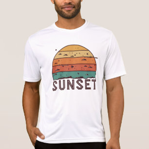 Camiseta T-Shirt Gráfico de Horizonte Sunset Retroativo