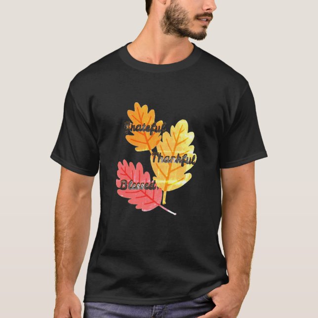 Camiseta T-shirt grata, agradecida e abençoada (Frente)