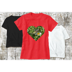 Camiseta T-Shirt Hummingbird com margarida
