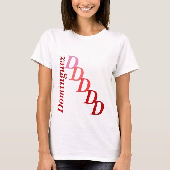 Camiseta t-shirt - Inicial em tons de vermelho com Sobrenom (Frente)