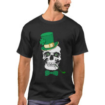 T-shirt irlandês do preto do crânio