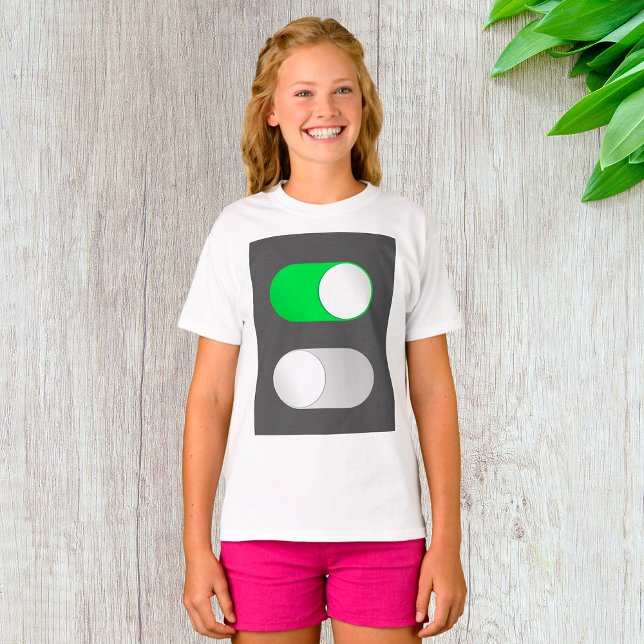 Camiseta T-Shirt Ligado E Desligado (Criador carregado)