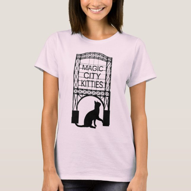 Camiseta T-shirt mágico dos gatinhos da cidade (Frente)
