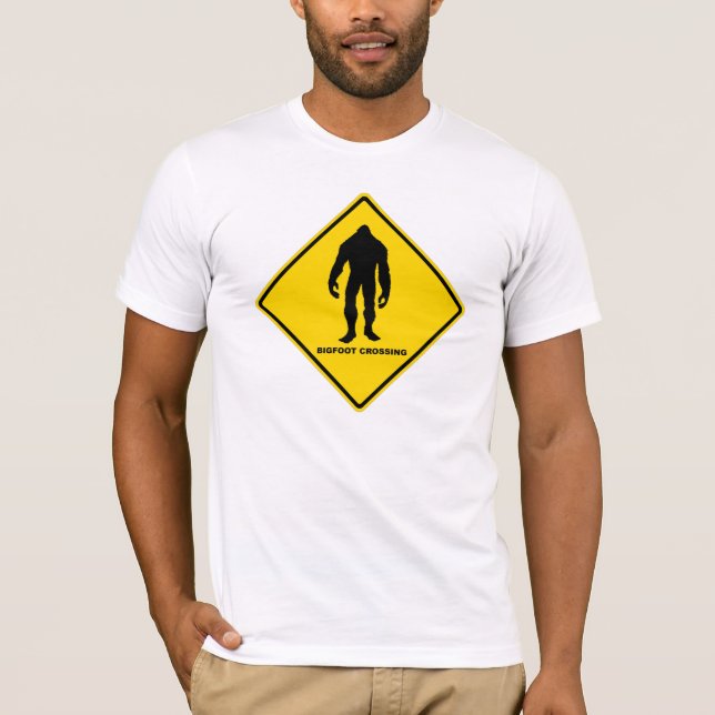 Camiseta T-Shirt Mens Bigfoot (Frente)