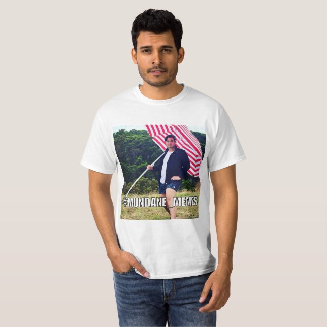 Camiseta T-shirt mundano do original de Meme (Frente Completa)