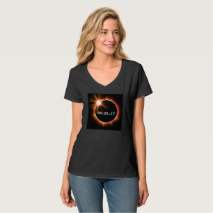 Camiseta T-shirt Nano do eclipse do V-pescoço do Hanes das