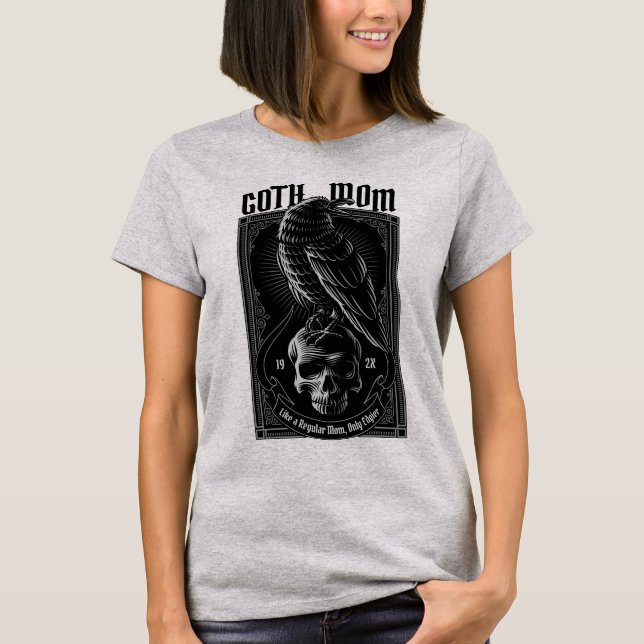 Camiseta T-Shirt Personalizada Mãe, Gótico Raven & Skull (Frente)