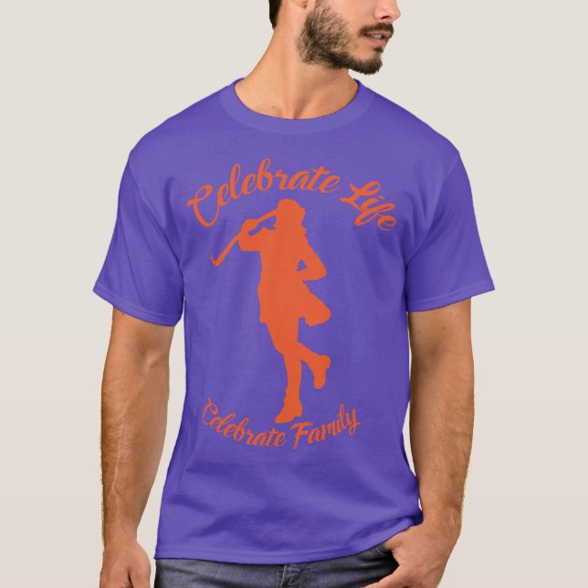 Camiseta T-Shirt púrpura com Silhueta Laranja (Frente)