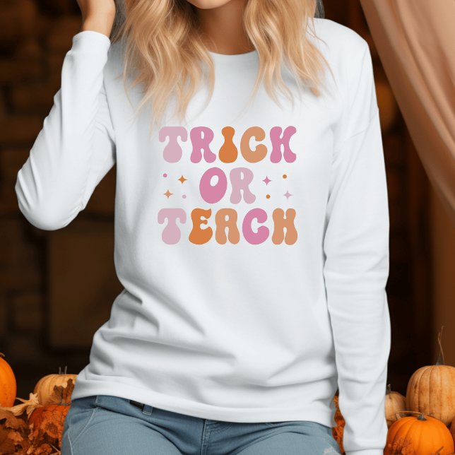 Camiseta T-Shirt retrô de picadas ou de formigueiro (Cute Halloween Teacher T-shirt)
