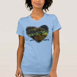 Camiseta T-shirt selvagem do coração com árvores