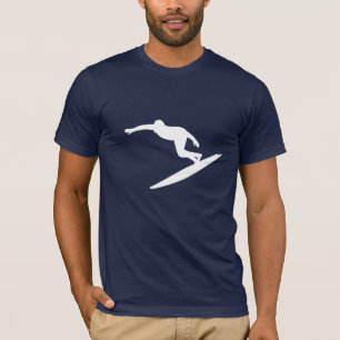 Camiseta T-shirt surfando da onda
