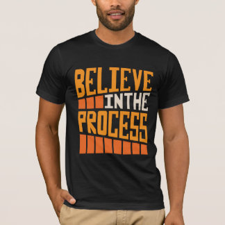 Camiseta T-shirt tipográfica para o Gym e a Malhação