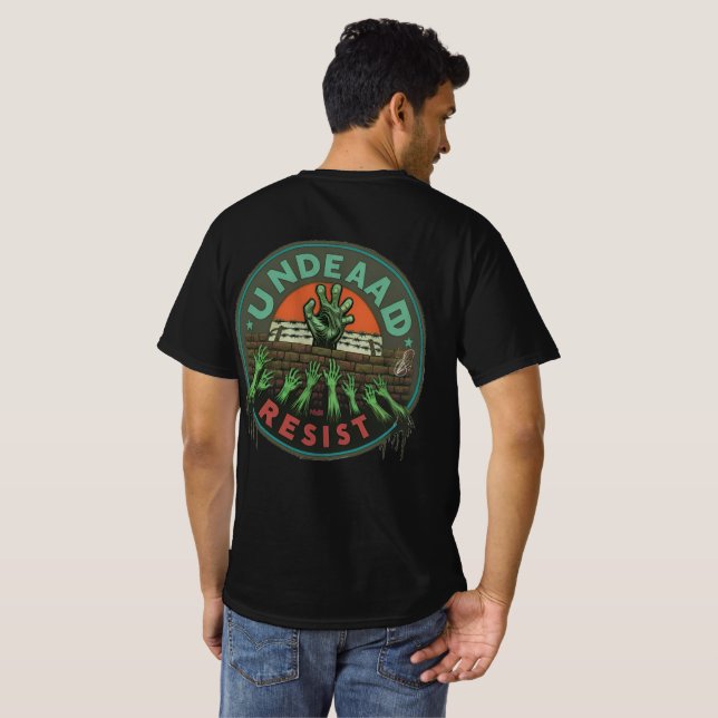 Camiseta T-shirt Undeaad Resist Vintage (Parte Traseira Completa)