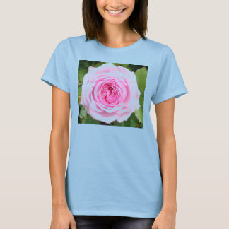 Camiseta T-shirt vestida por rosa