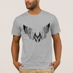 Camiseta T-shirt voado preto do crânio